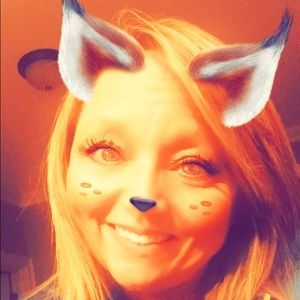 Meet your Posher, Dana